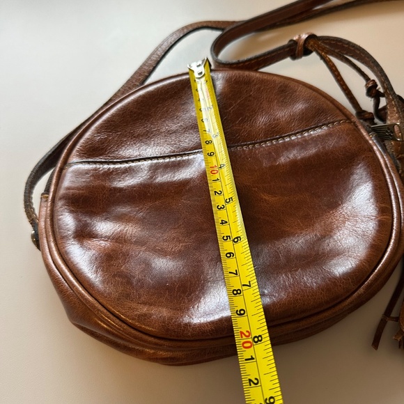Patricia Nash Vintage Round Canteen Brown Leather Crossbody Handbag Purse - Picture 6 of 8
